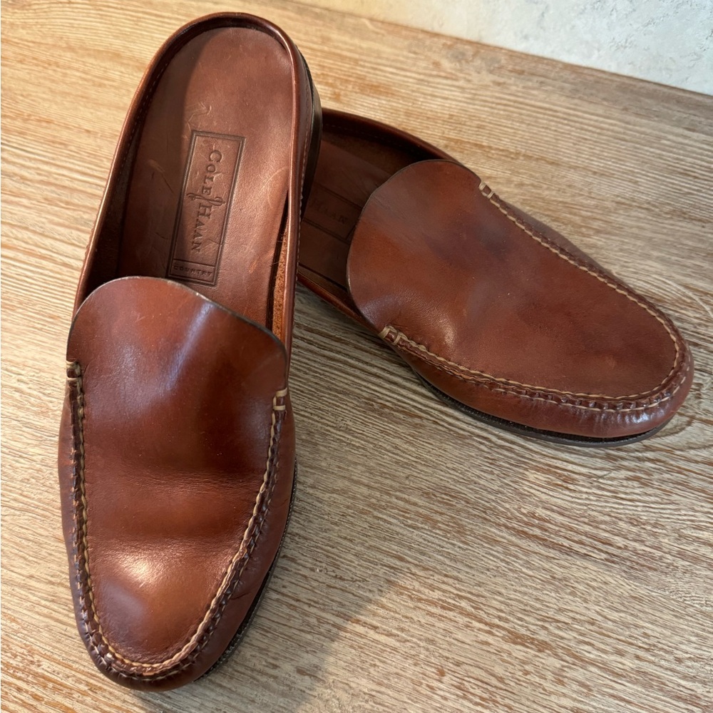 Cole Haan slide
